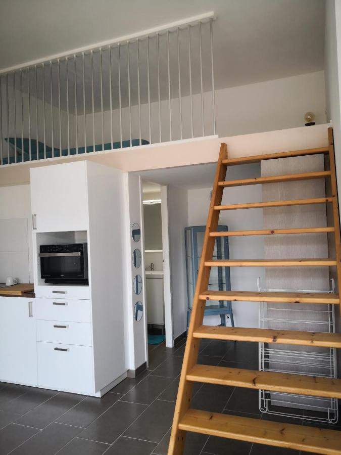 Studio En Plein Centre Ville A 8 Minutes De L'Ocean Le Porge Kültér fotó